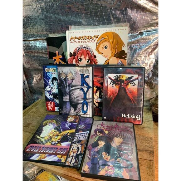 90s Anime bundle queens blade hardback hellsing dvds RUROUNI KENSHIN DVD Japan a - Picture 1 of 12